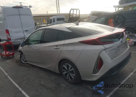 2017 Toyota Prius Prime Premium из США, поврежденный, VIN JTDKARFP6H3048689